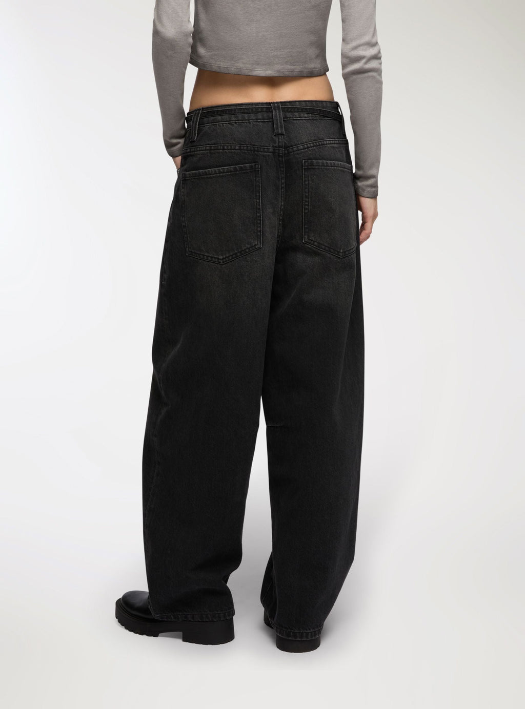 Black Belted Balloon Jeans