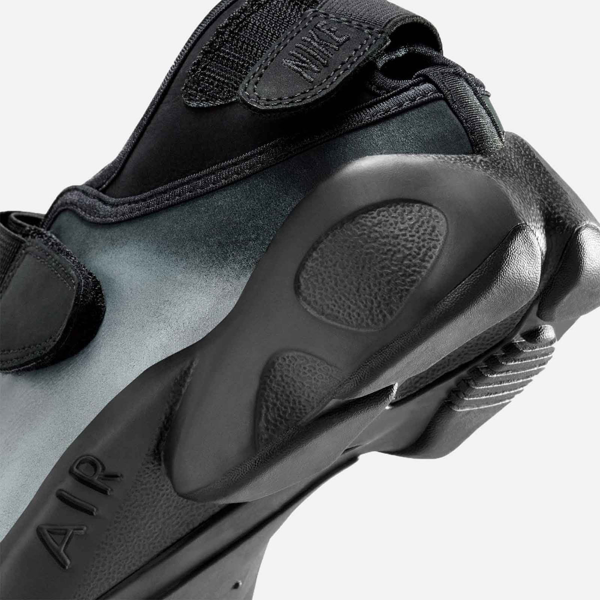 Nike Air Rift Leather IH3656-095