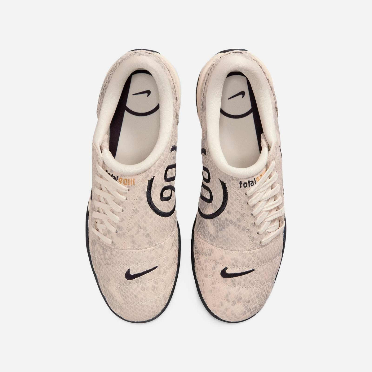 Nike Total 90 SE IB4204-100