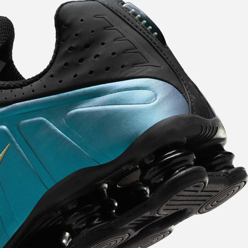 Nike Shox R4 IF4849-500