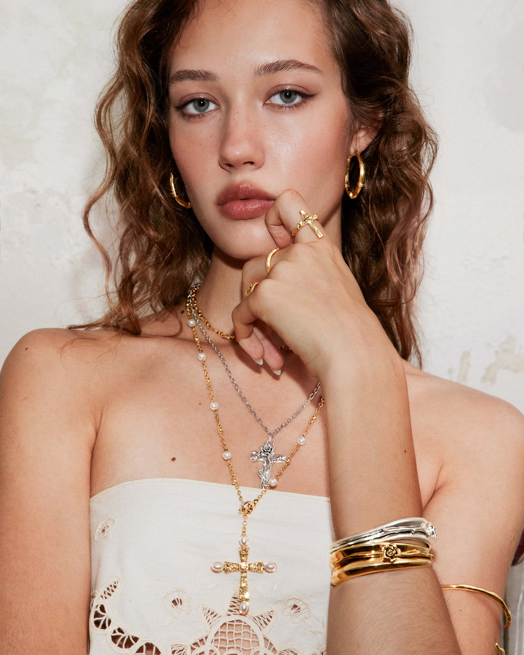 Wild Rose Cross Ring in Gold