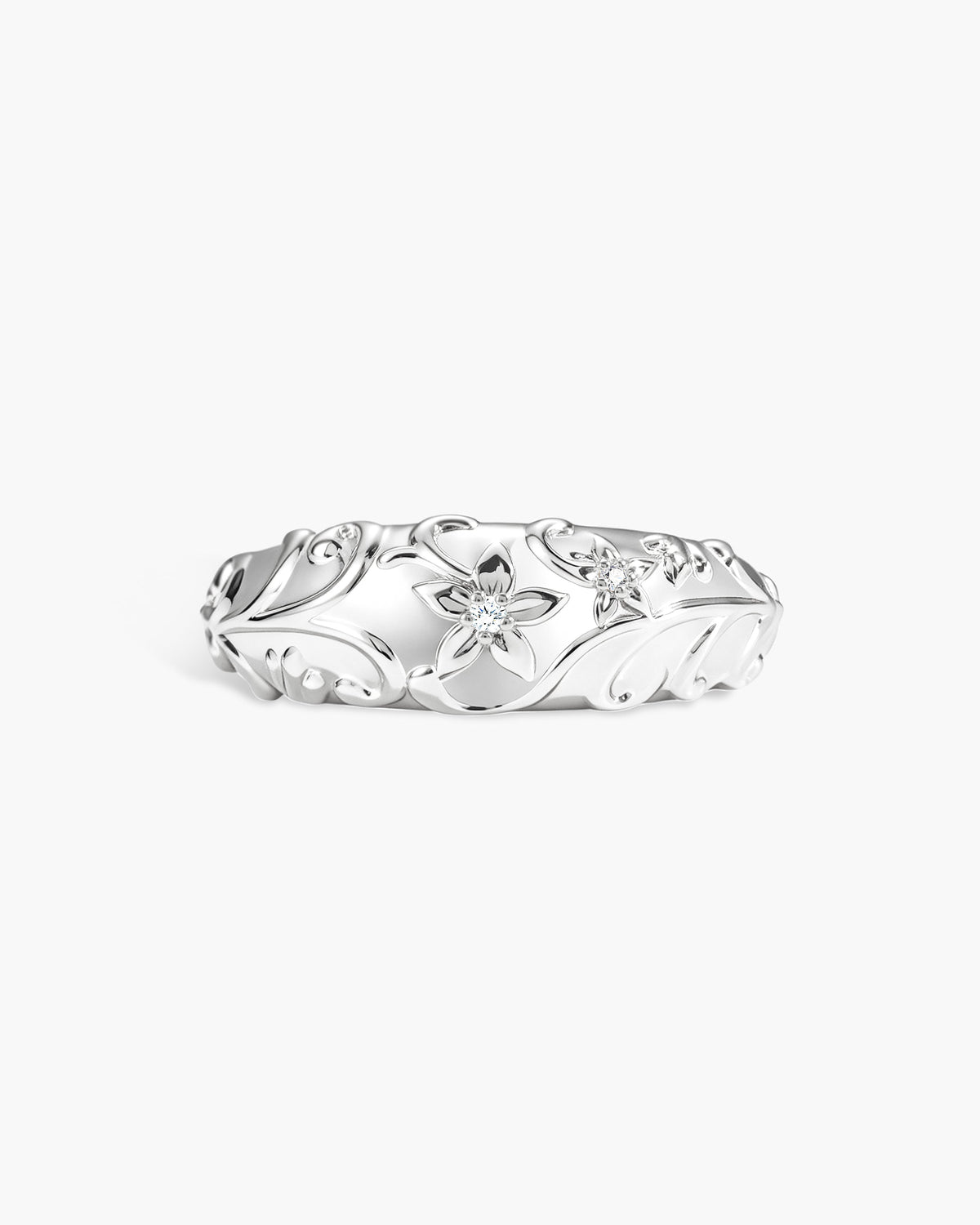 Anillo Wild Lily Dome en plata
