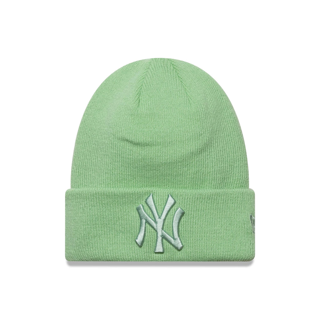 New York Yankees Youth MLB League Essential Pastel Green Cuff Knit Beanie Hat