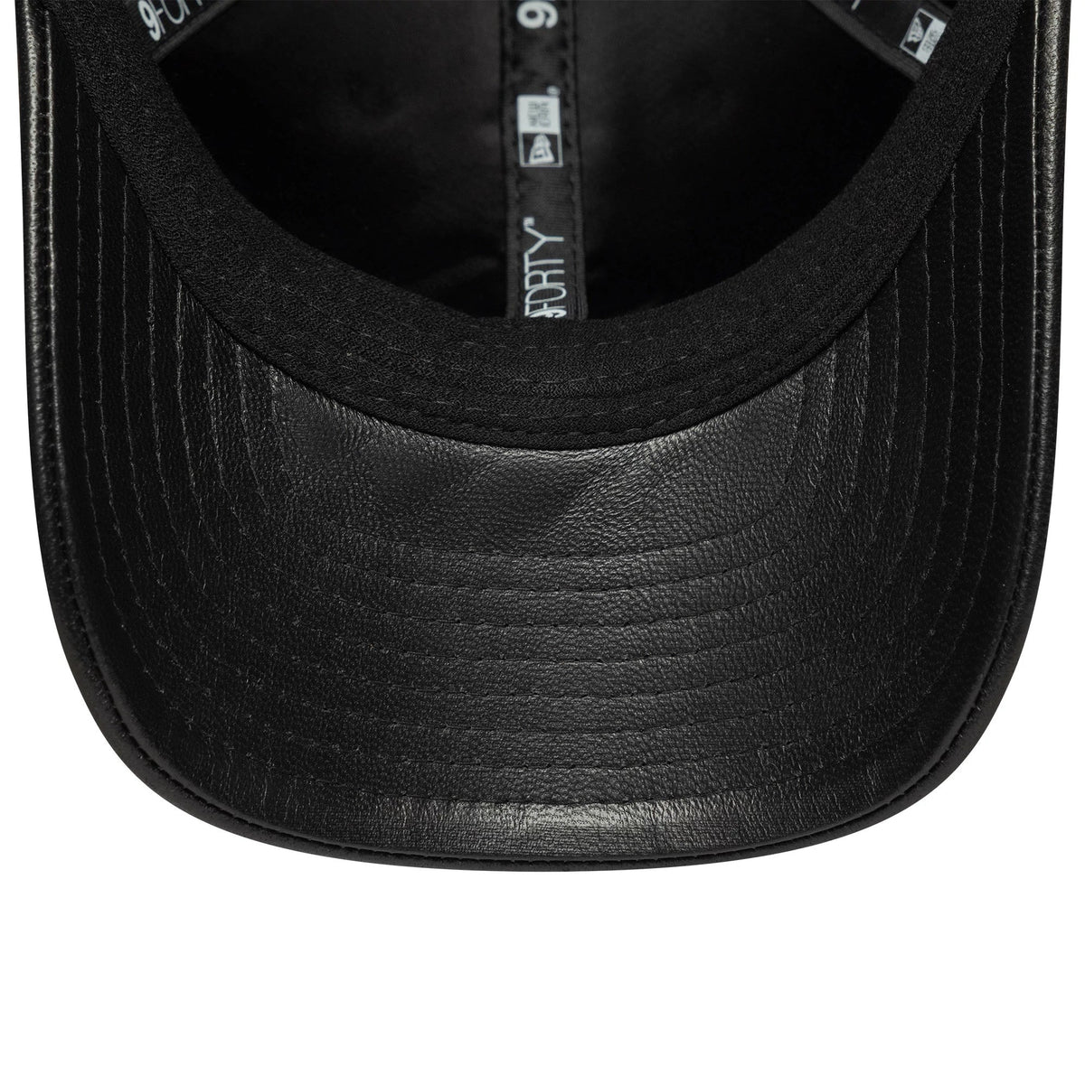 New York Yankees MLB Leather Black 9FORTY M-Crown Adjustable Cap