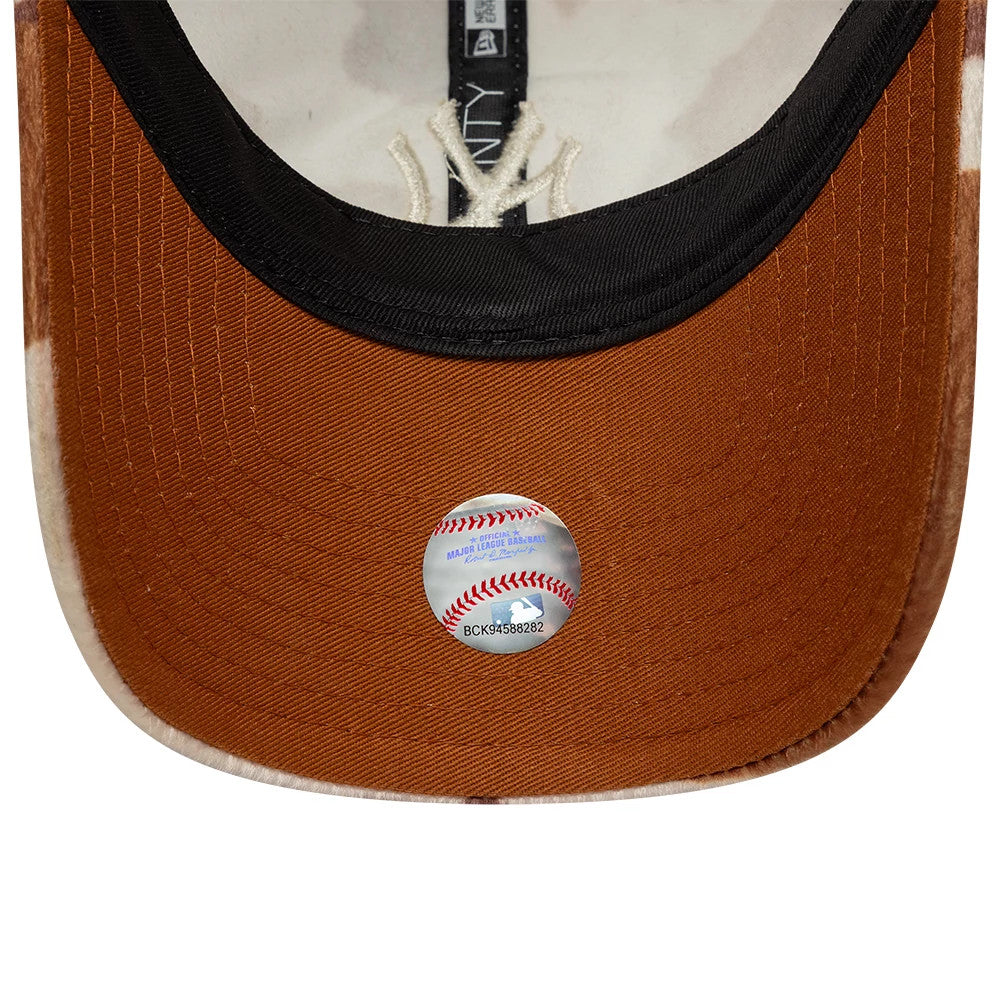 New York Yankees Animal Print Brown 9TWENTY Adjustable Cap