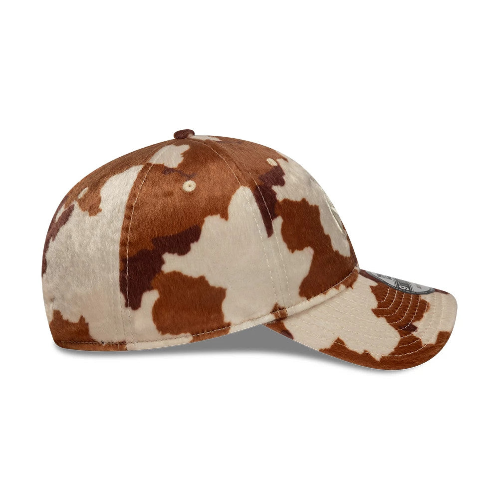 New York Yankees Animal Print Brown 9TWENTY Adjustable Cap