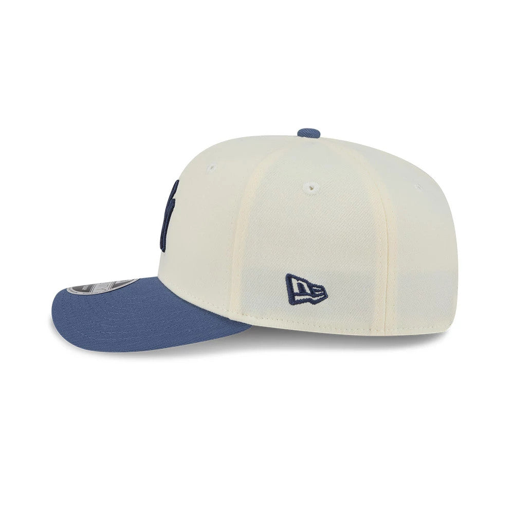 Yankees MLB Slate Stone Cream & Dark Blue 9SEVENTY Stretch Snap Adjustable Cap