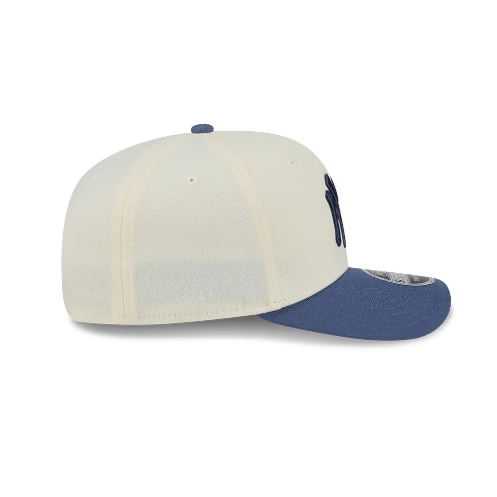 Yankees MLB Slate Stone Cream & Dark Blue 9SEVENTY Stretch Snap Adjustable Cap