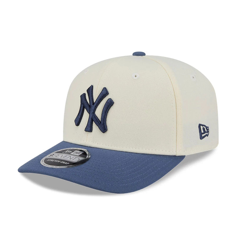 Yankees MLB Slate Stone Cream & Dark Blue 9SEVENTY Stretch Snap Adjustable Cap