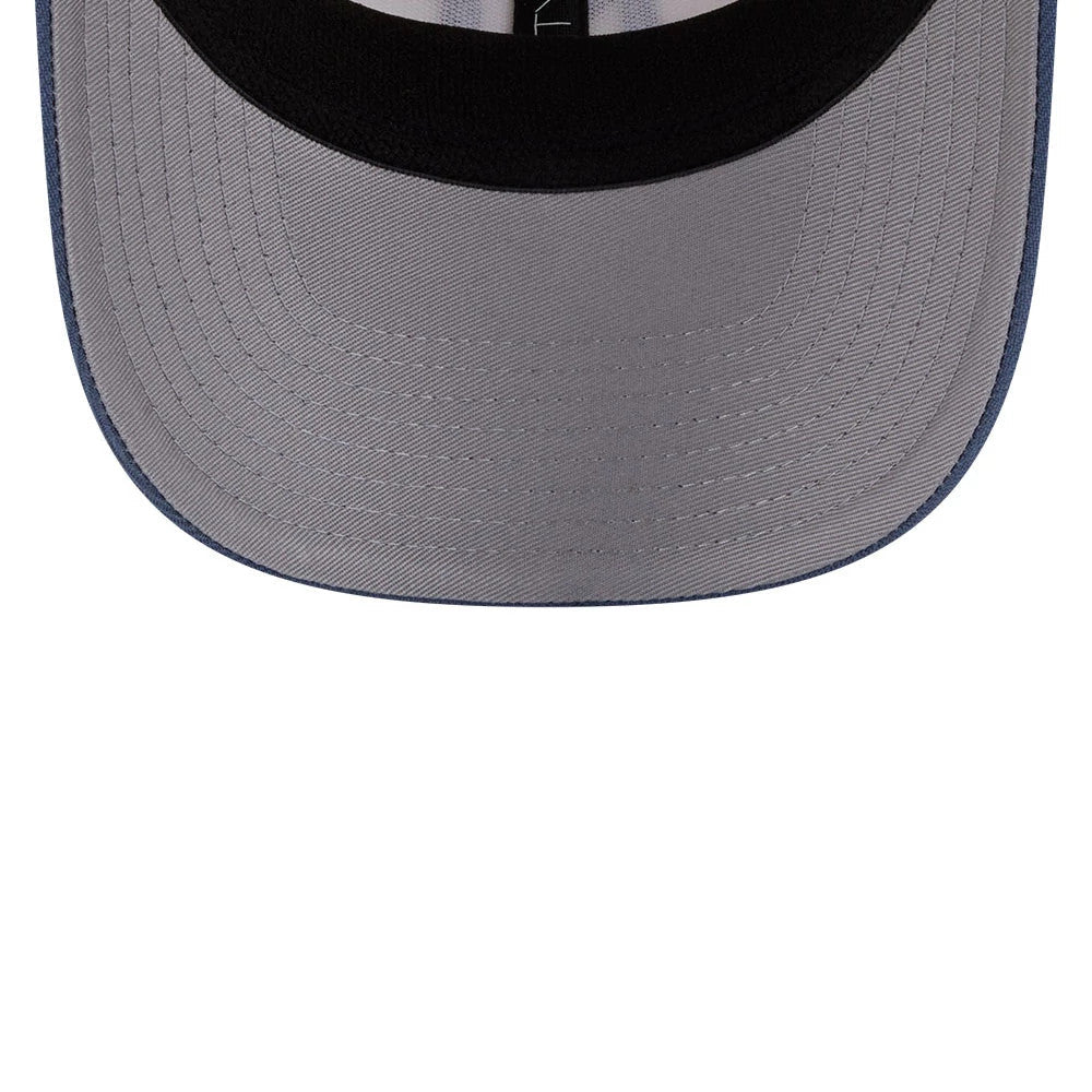 Yankees MLB Slate Stone Cream & Dark Blue 9SEVENTY Stretch Snap Adjustable Cap