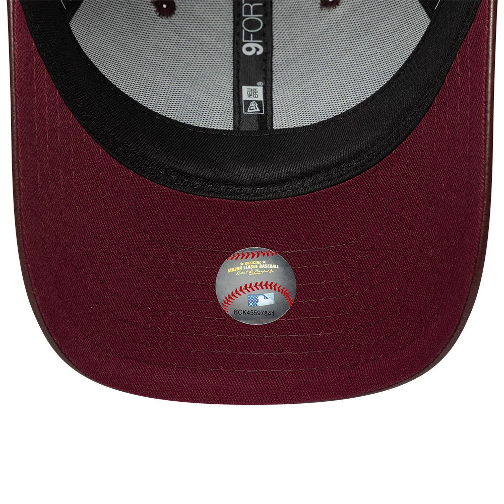 Yankees Womens MLB Diamante PU Dark Red 9FORTY M-Crown Adjustable Cap
