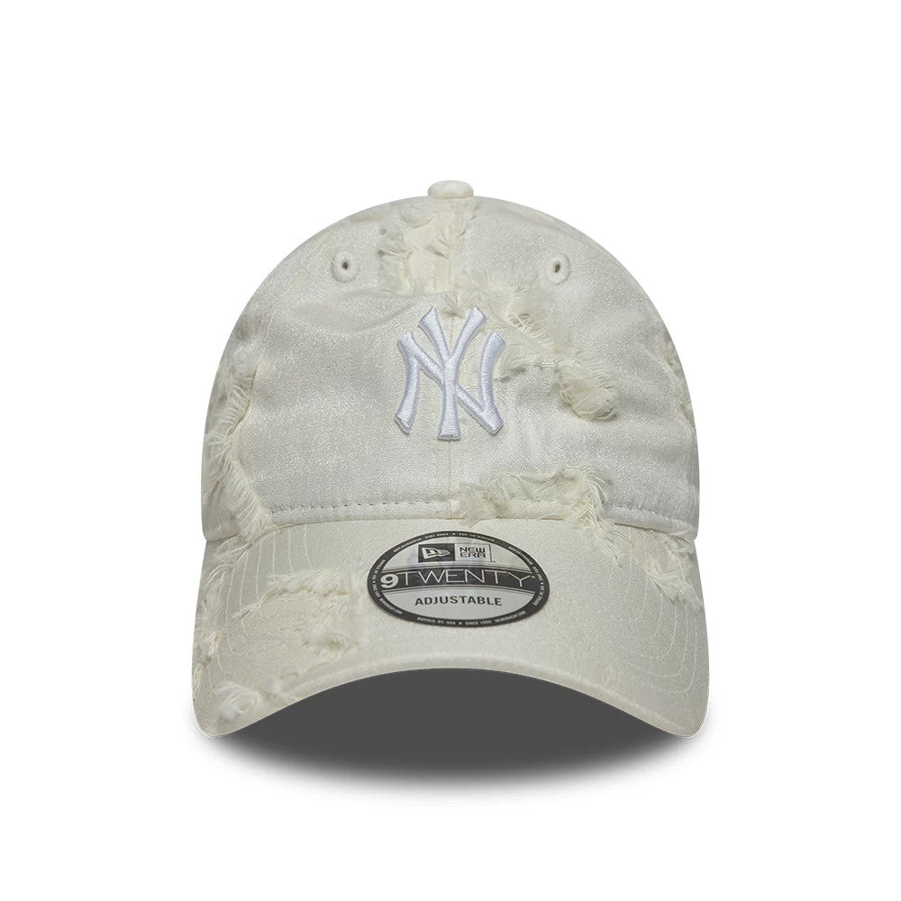 New York Yankees MLB Frayed Cream 9TWENTY Adjustable Cap