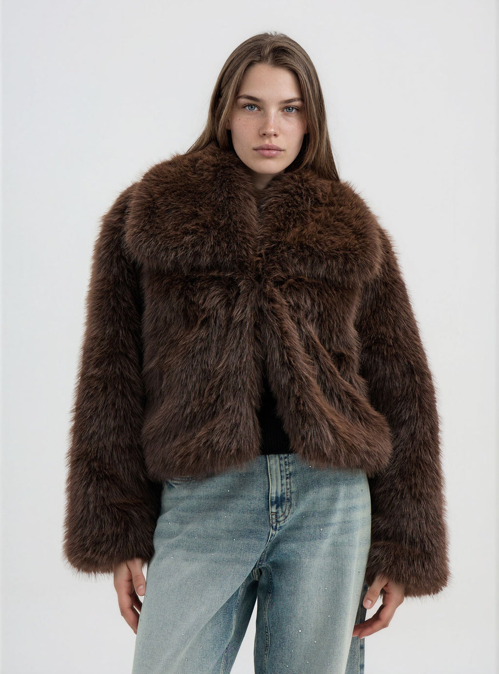 Chaqueta Corta con Cuello Efecto Pelo Largo Cacao