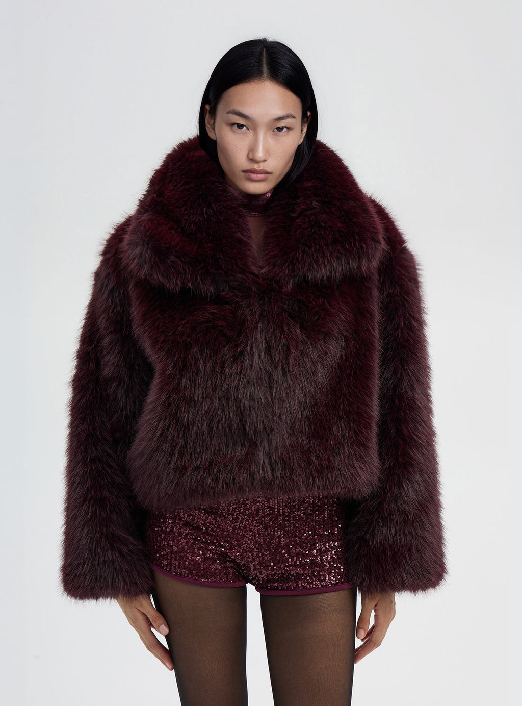 Chaqueta Corta con Cuello Efecto Pelo Largo Vino