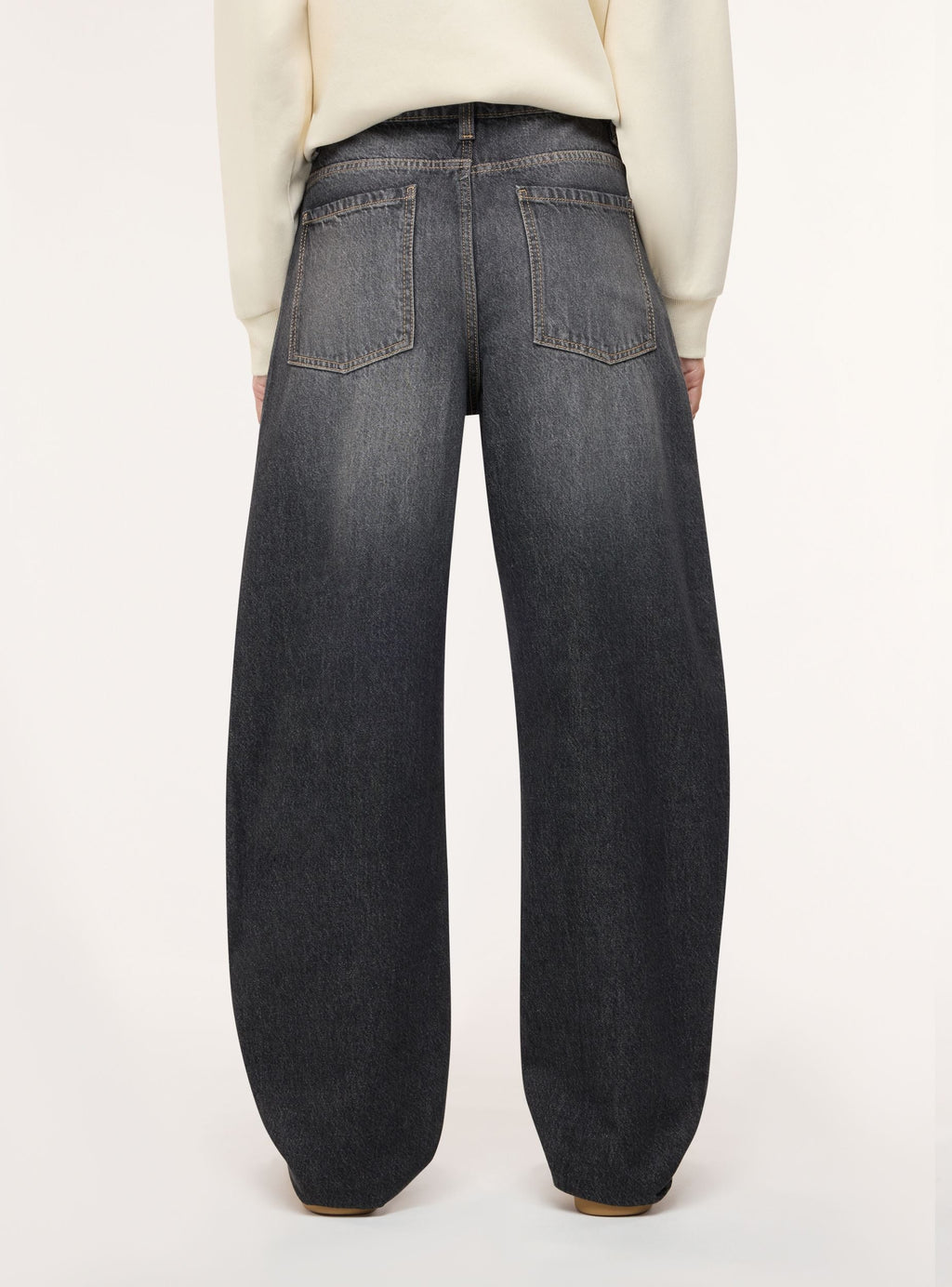 Solid Black Balloon Jeans Denim