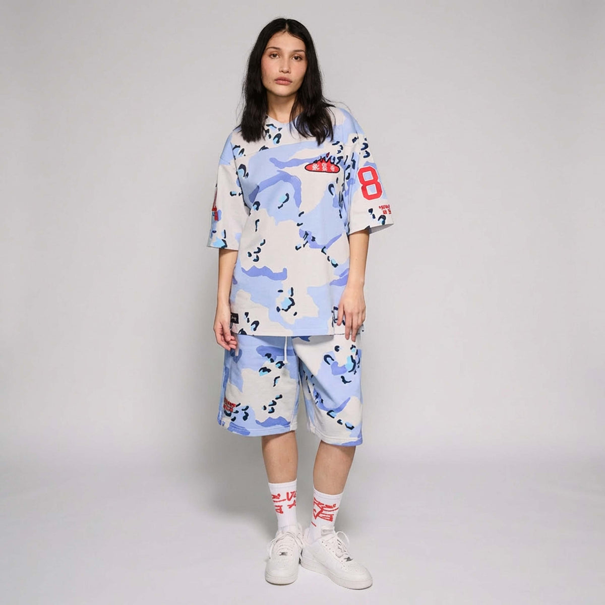 Camiseta Concreat Jungle Estampado Integral Cuello V Oversized Camuflaje Azul