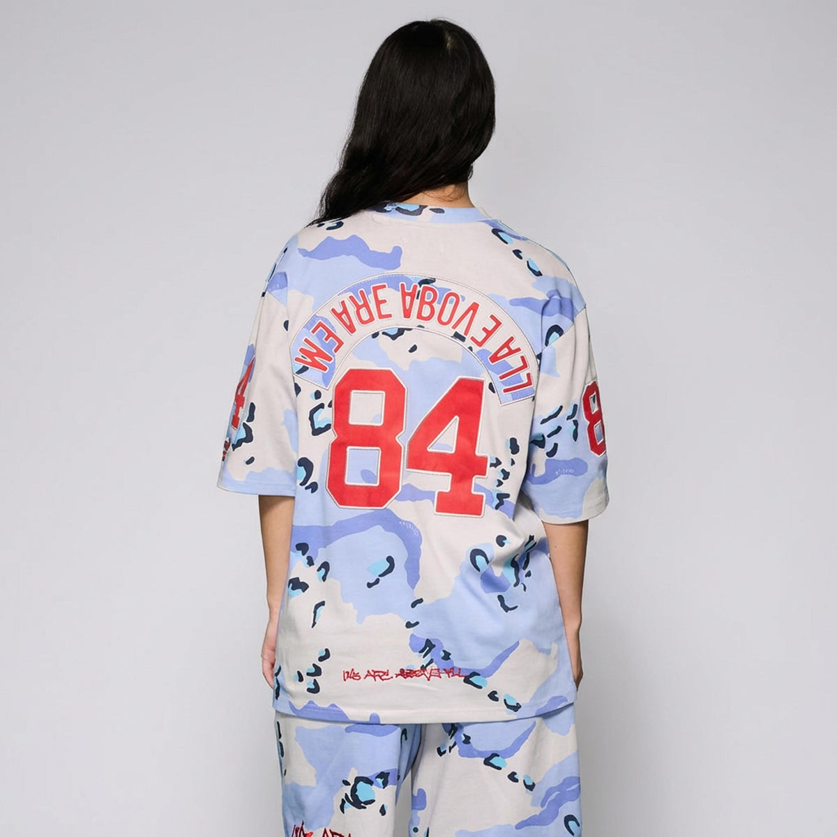 Camiseta Concreat Jungle Estampado Integral Cuello V Oversized Camuflaje Azul