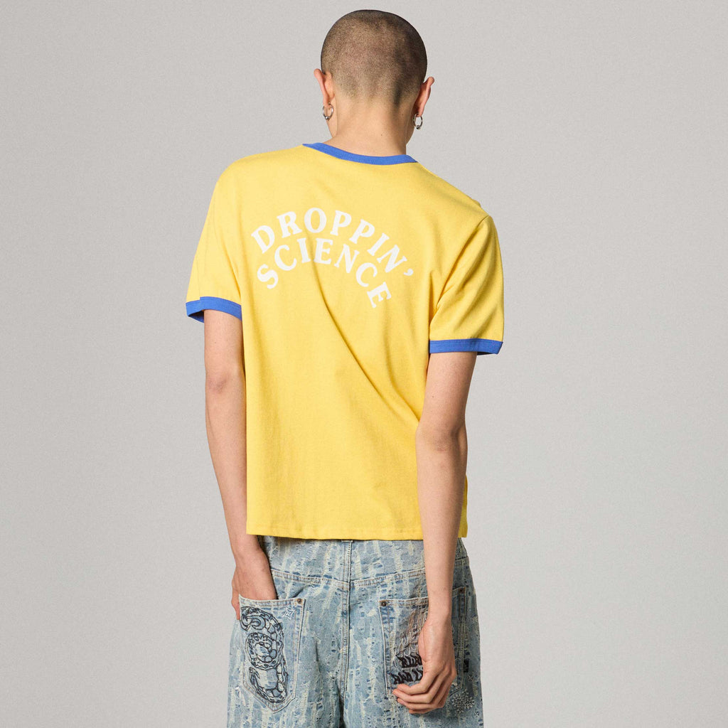 Camiseta Droppin Science Ringer Amarilla