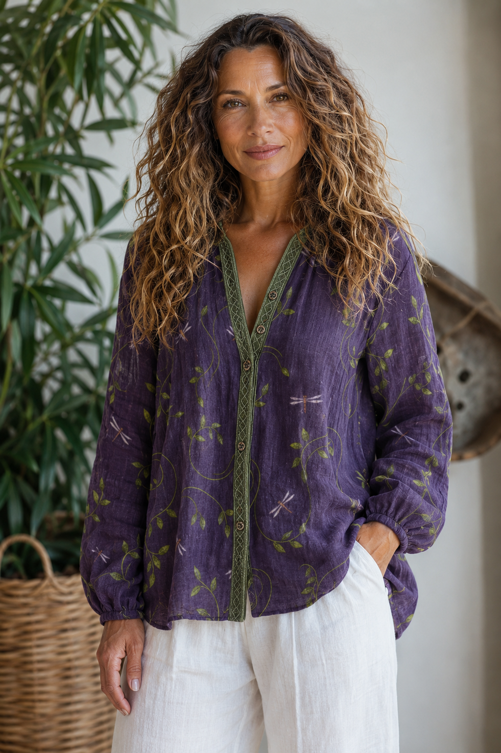 Casilda | Blusa Bordada de Manga Larga con Botones