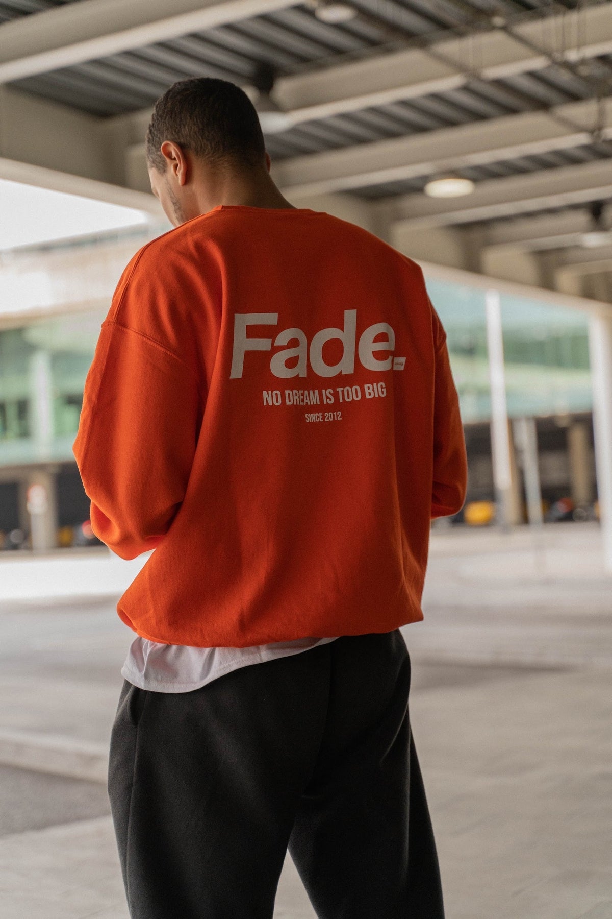 ORANGE FADE SWEATSHIRT