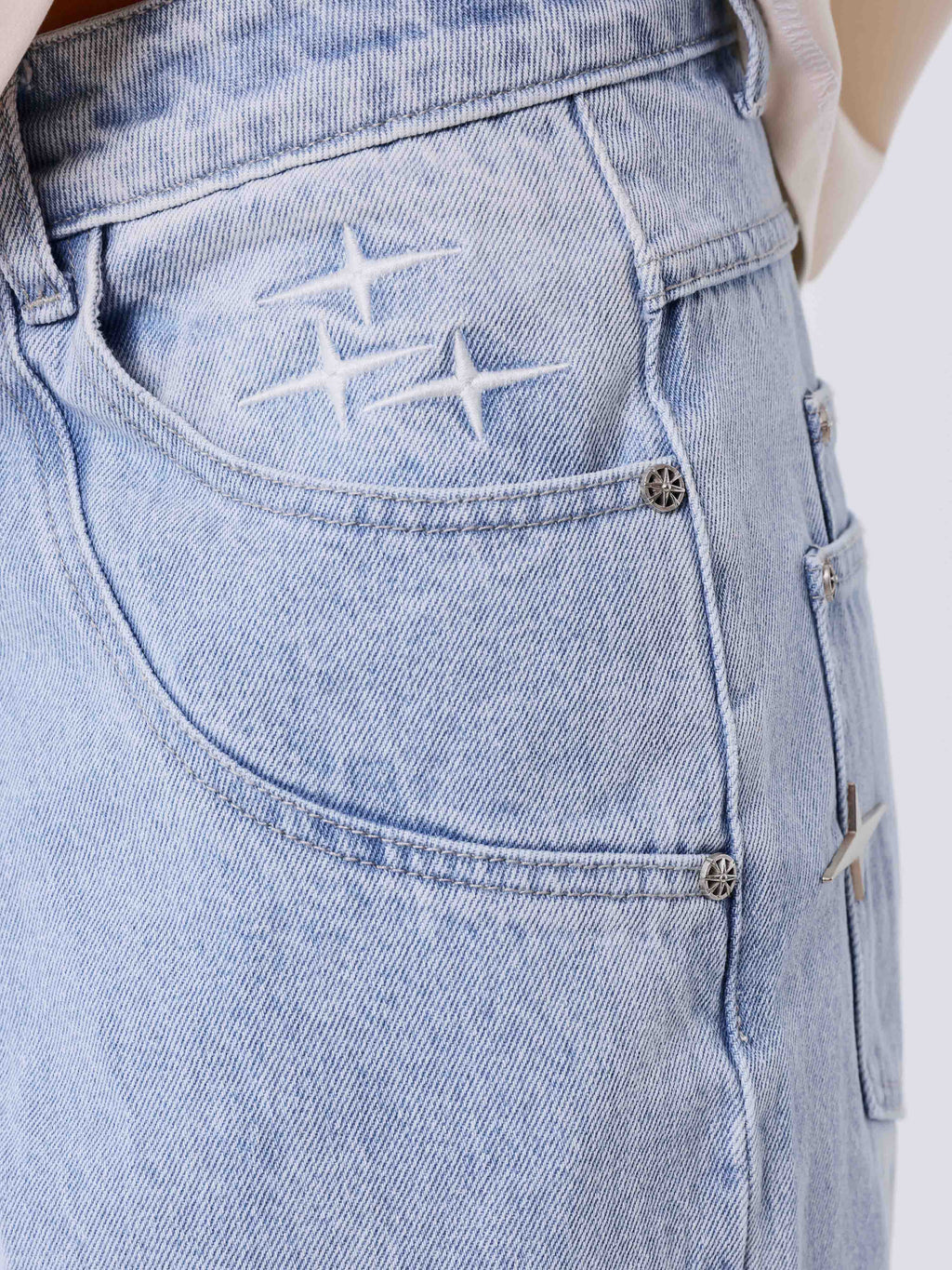 Faded Blue Barrel Denim Jeans