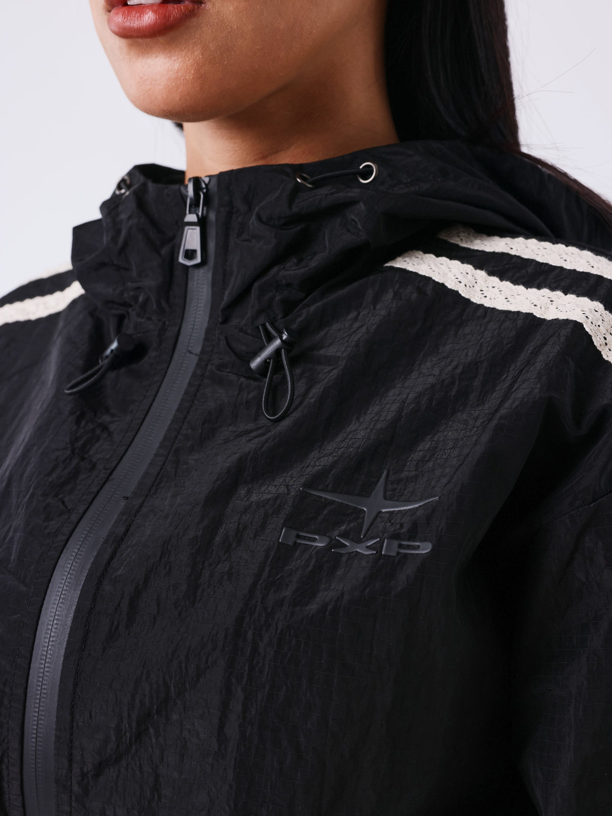 Chaqueta con Cremallera y Bandas de Ganchillo Sportly