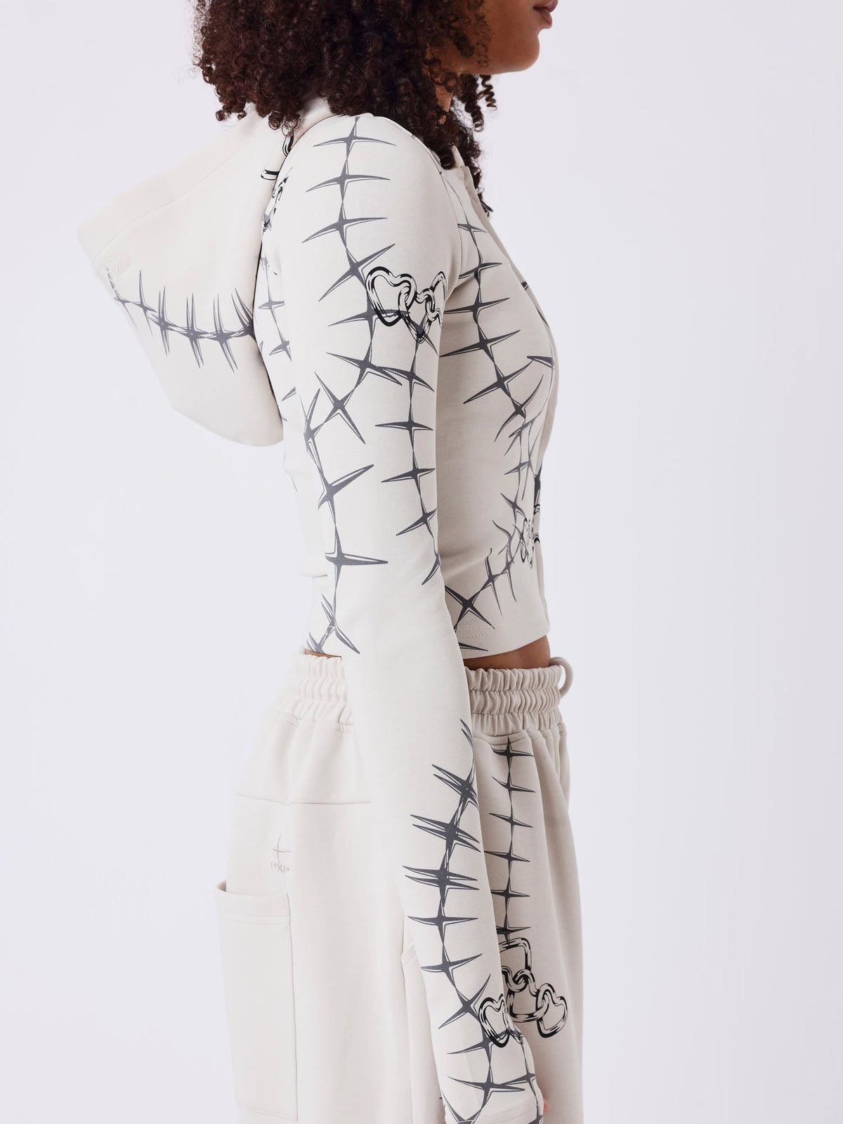 Sudadera con Capucha y Cremallera Estampado Alambre y Cadenas