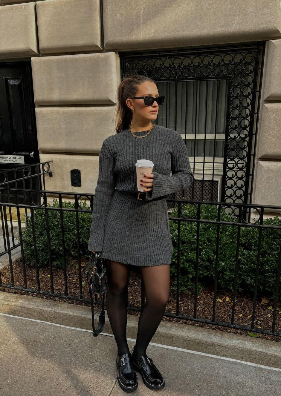 Laia | Vestido corto de suéter de otoño