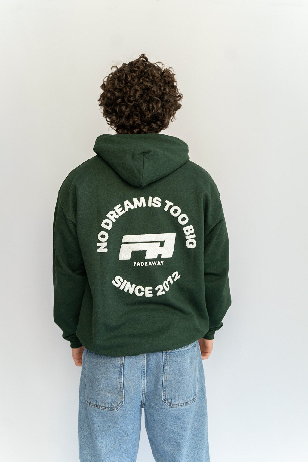 FRIENDS GREEN SWEATSHIRT