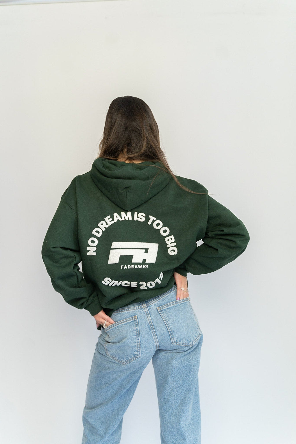 FRIENDS GREEN SWEATSHIRT