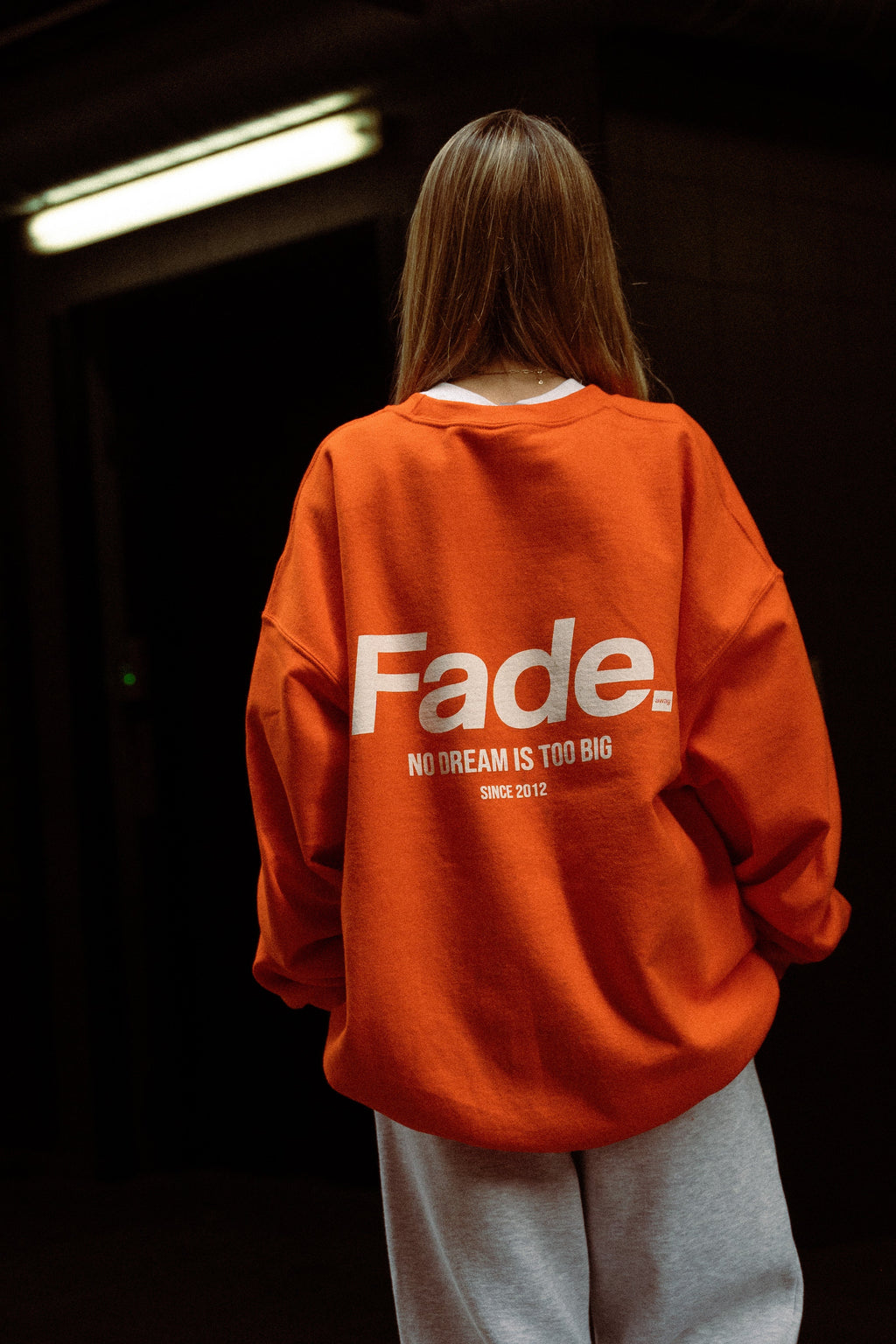 ORANGE FADE SWEATSHIRT