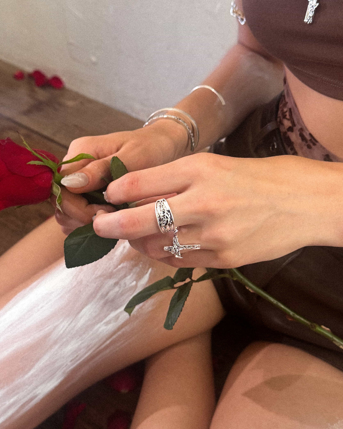 Wild Rose Cross Ring in Silver