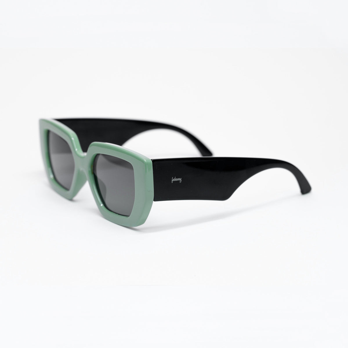 NOA GREEN BLACK