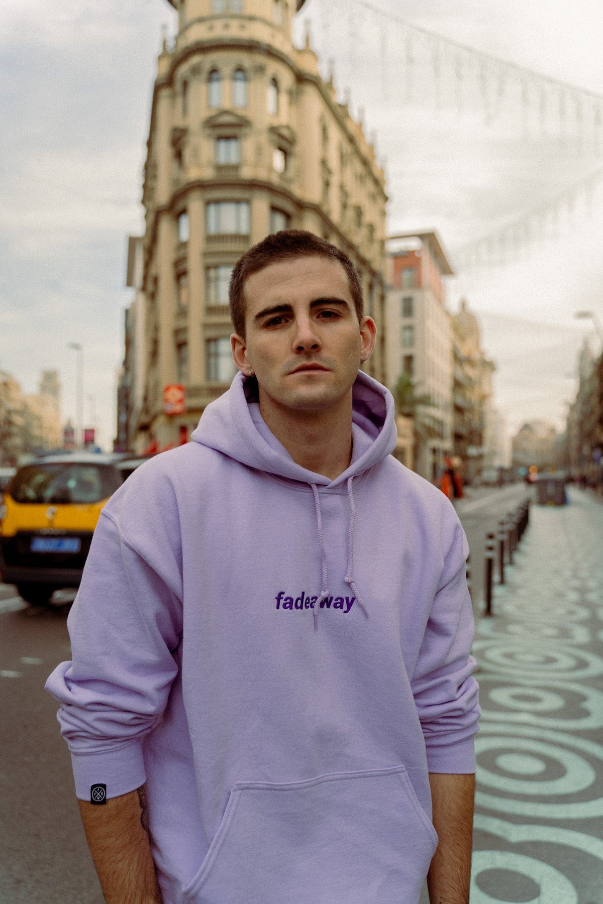 SUDADERA VIOLETA DROP4