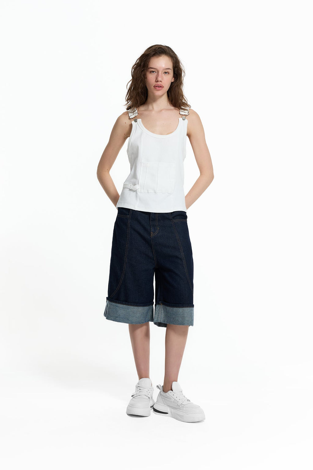 Bermudas Vaqueras Azules Corte Suelto con Dobladillo