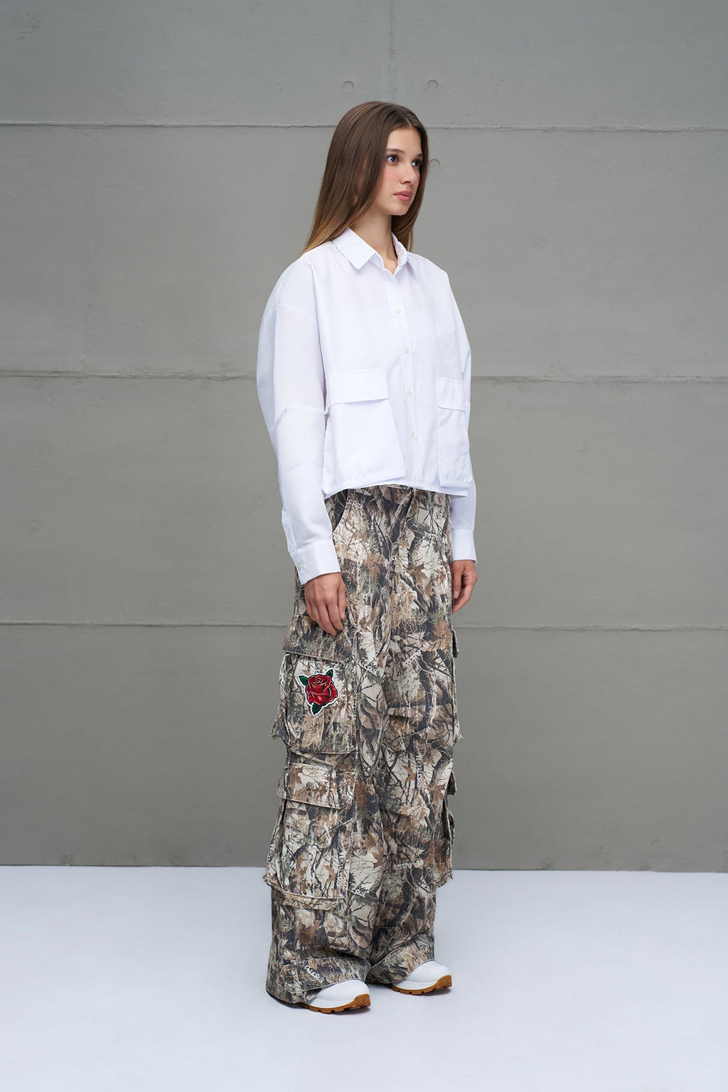 Pantalón Cargo de Gabardina con Botones a Presión Beige