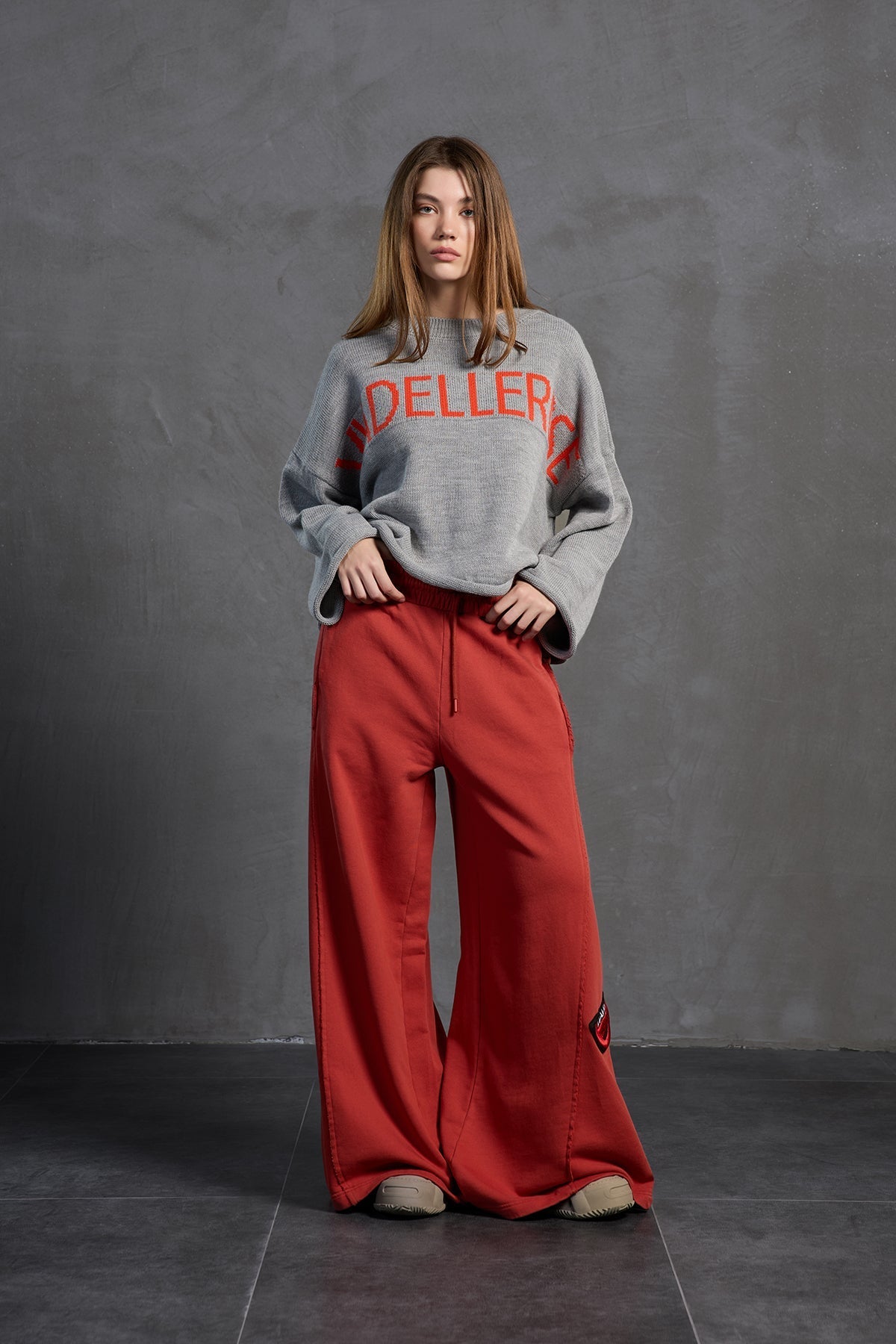 Pantalón Oversize Granate