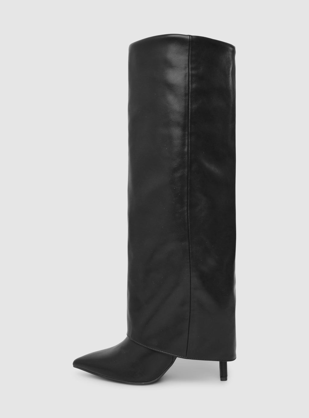 High-heeled boots