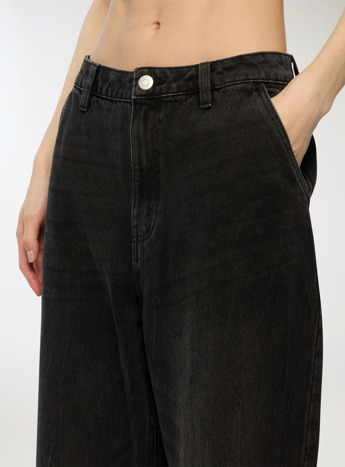 Vaqueros Baggy Negro