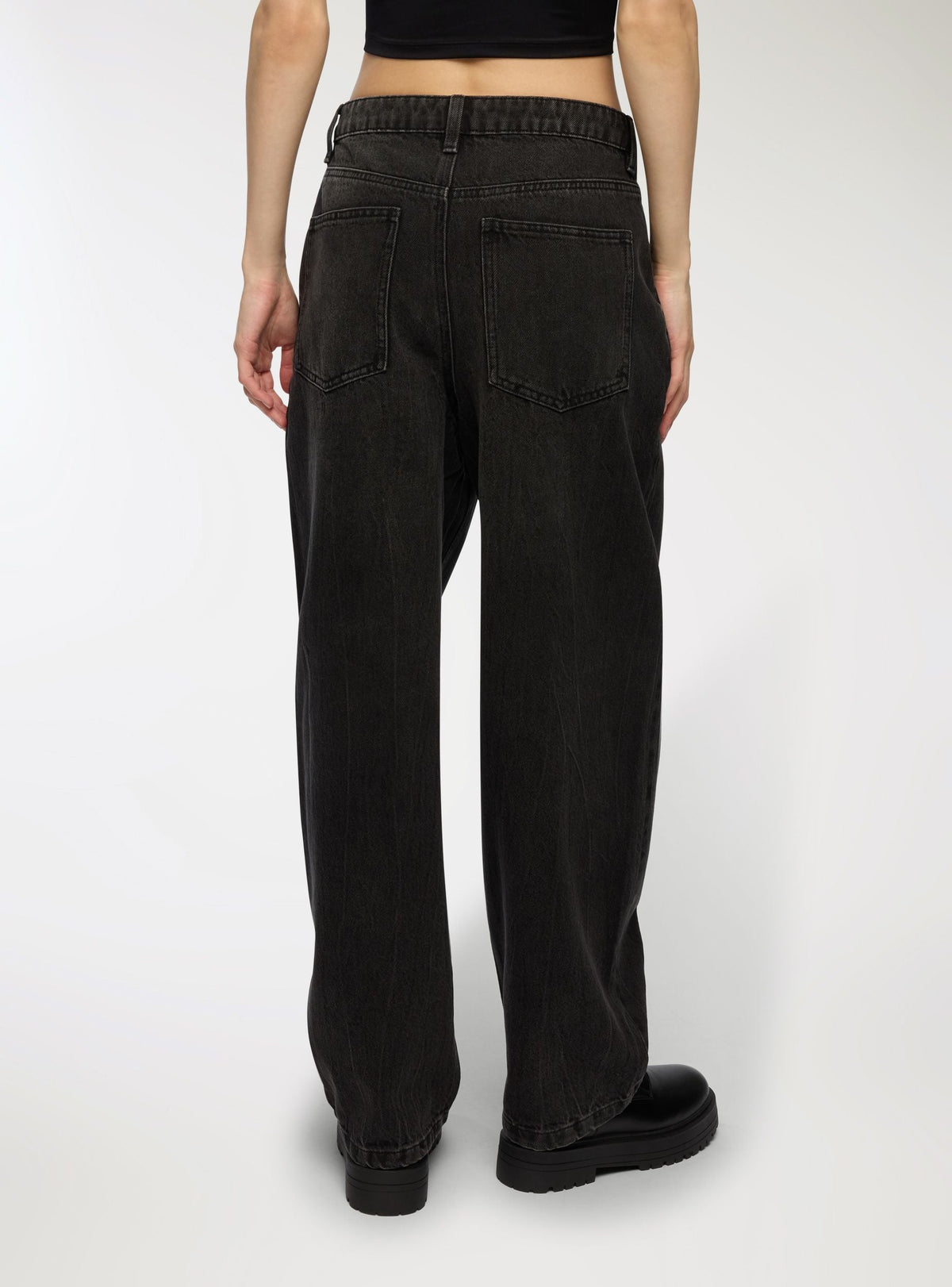 Vaqueros Baggy Negro