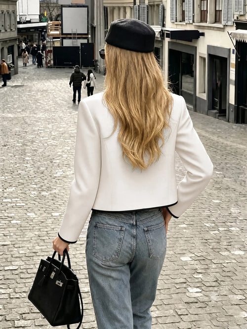 Adriana | Chaqueta de mujer de otoño con patchwork en blanco y negro
