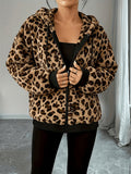 Verónica | Chaqueta de Leopardo que Resuelve el Look Sola