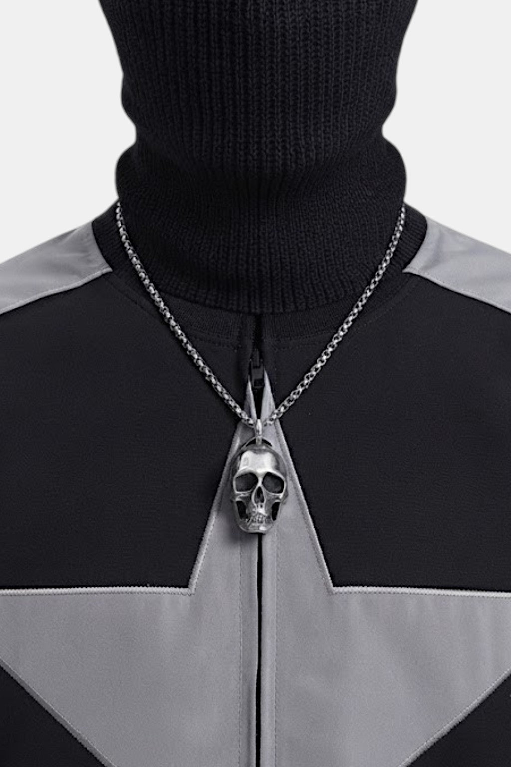 Skull necklace
