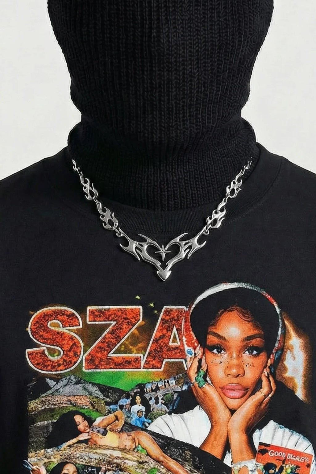 Collier tribal