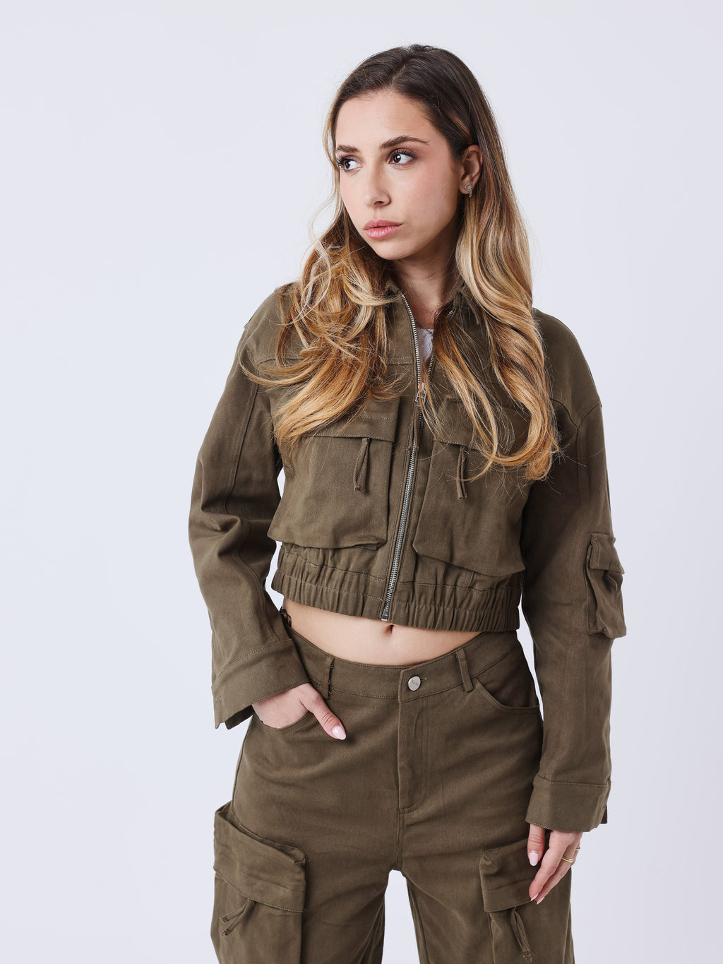 Chaqueta Cargo Corta