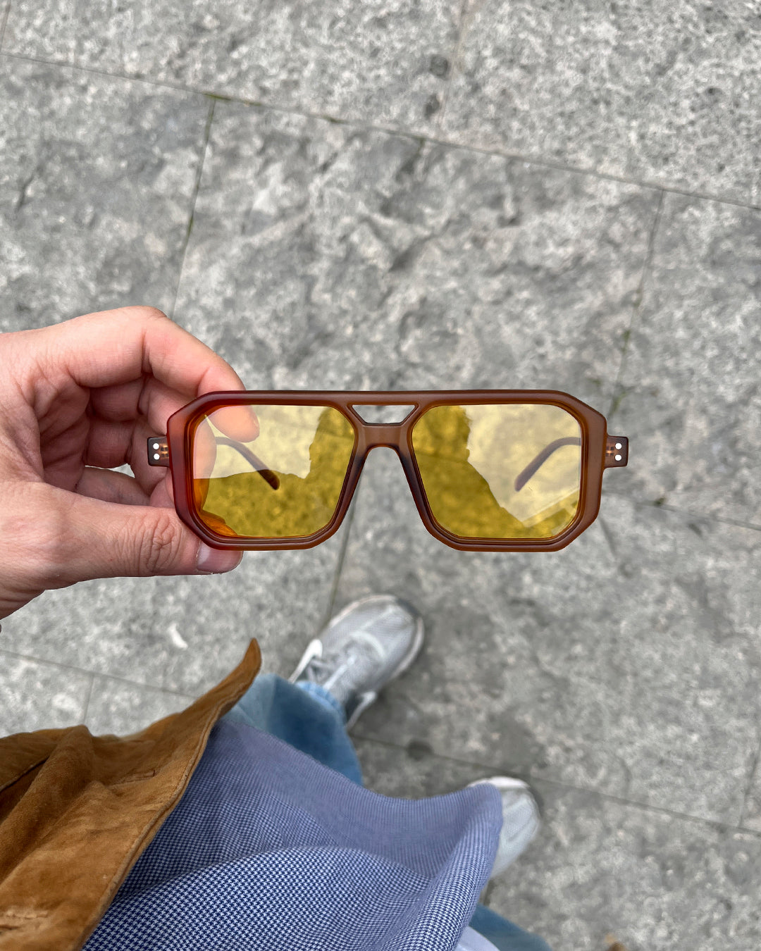 GROOVE - BROWN YELLOW