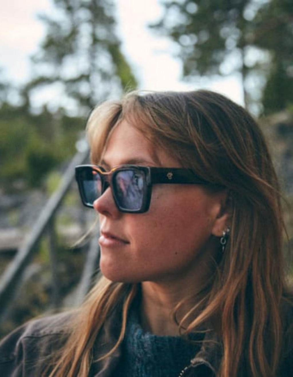 CHPO MAX Sunglasses - Shiny Black/Light Blue