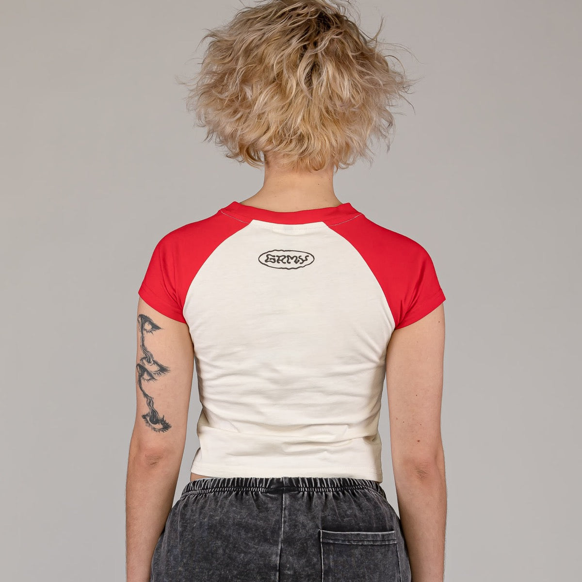 Top Grimey Ufollow Girl Raglan Ajustado Rojo
