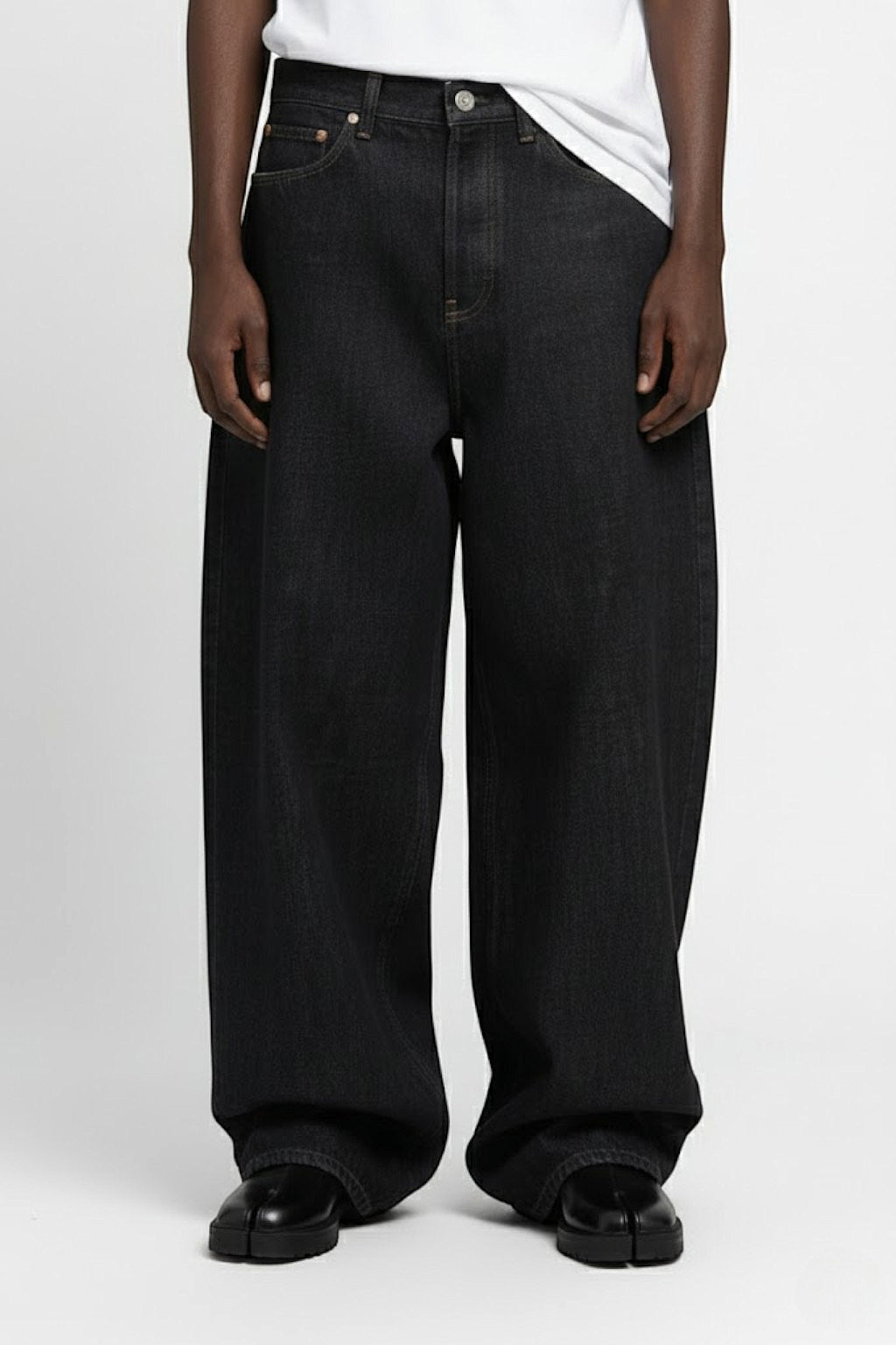 Ecru Baggy Jeans
