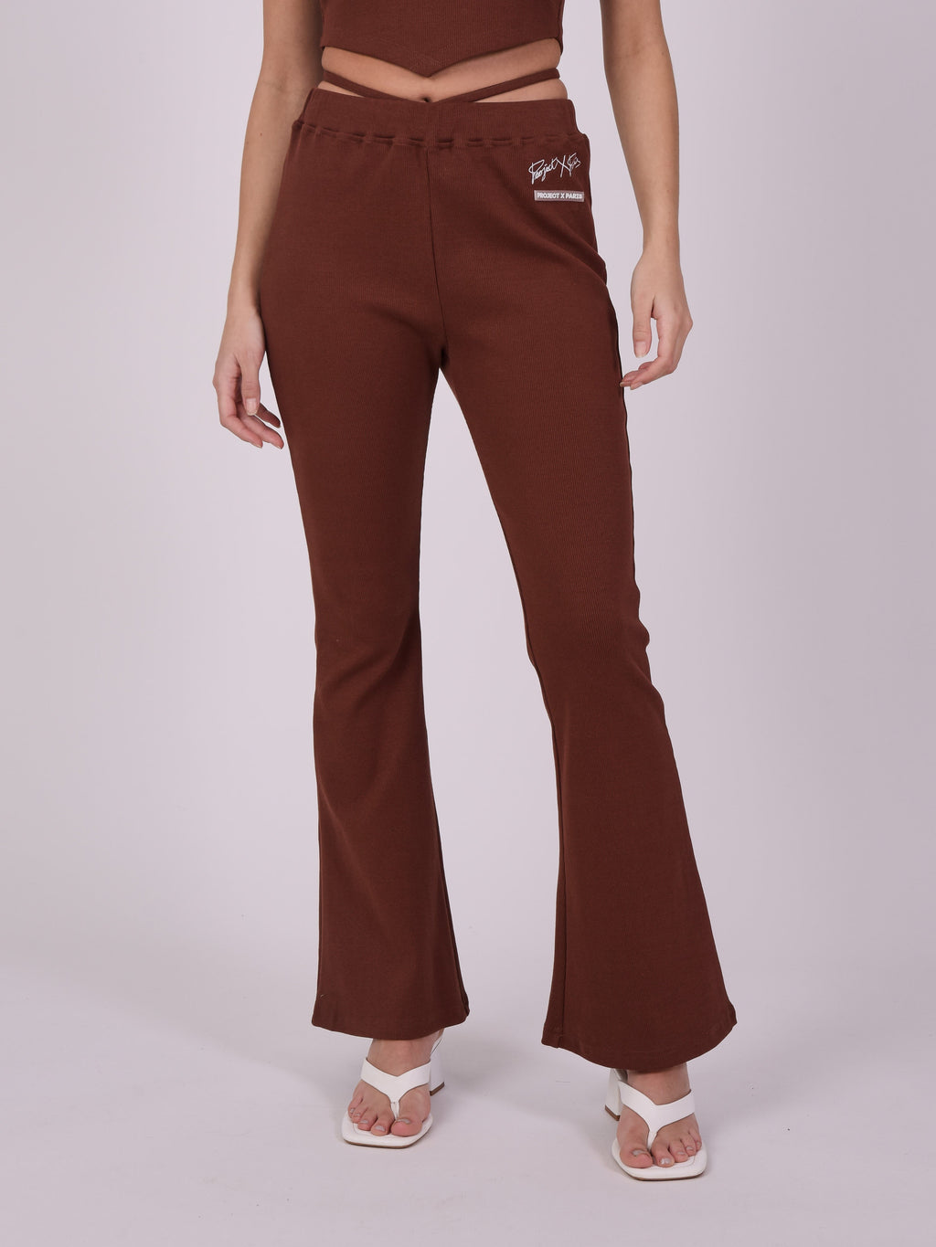 Pantalón Acampanado con Tira Marrón